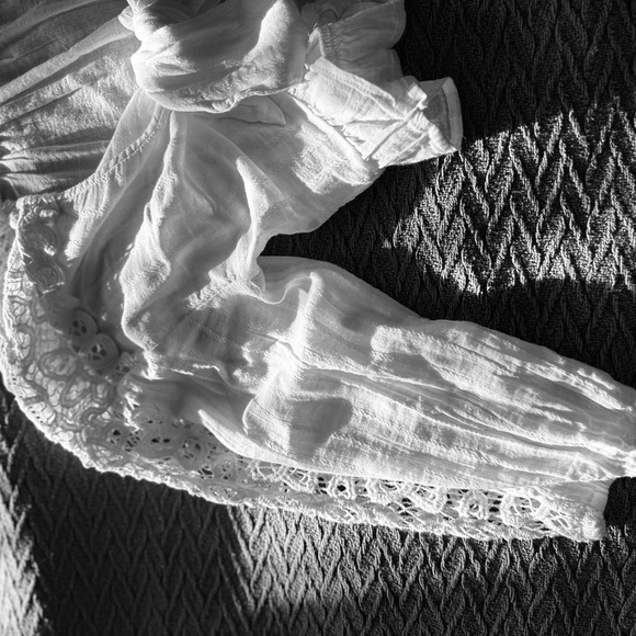 American Eagle Boho Style White Crop Top - Picture 3 of 4